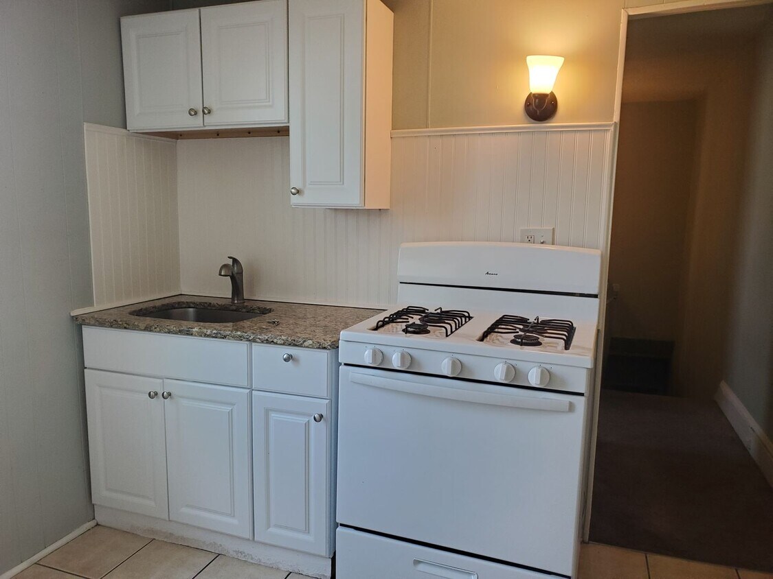 Foto principal - 218 E Liberty St