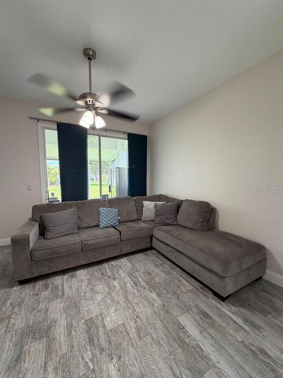 Building Photo - 13121 Summerton Dr