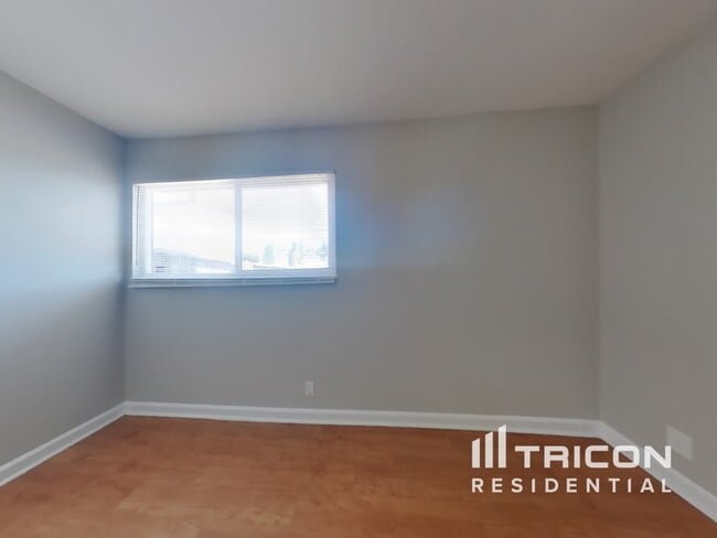 Building Photo - 145 Boggs Ct
