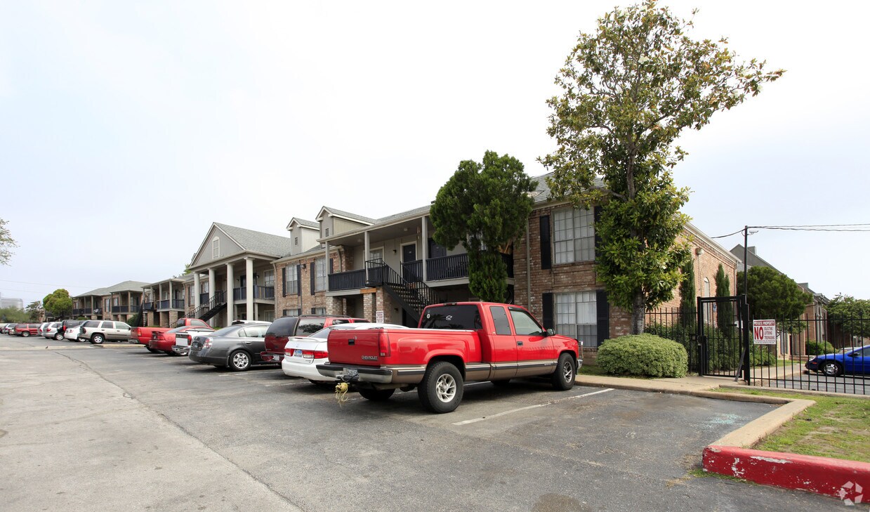 Town Park Apartments Houston, TX