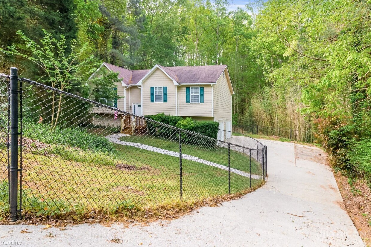 Primary Photo - 151 Remington Ln