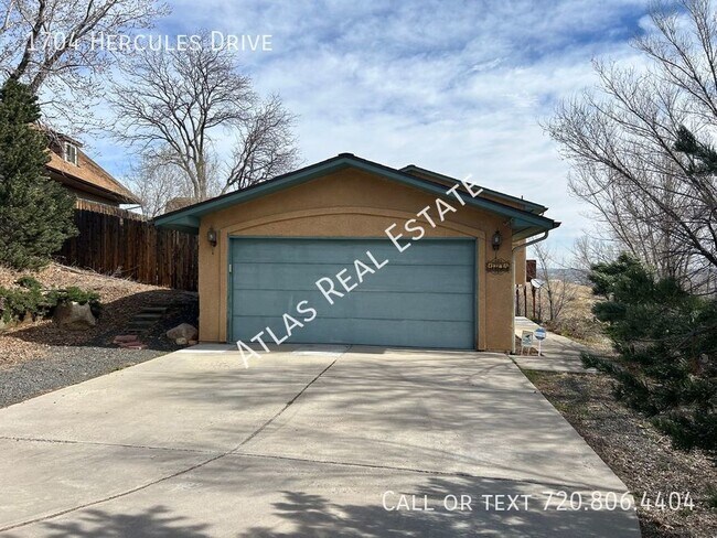 Foto del edificio - COMING SOON!! Move-In June 15th - 4 Bedroo...
