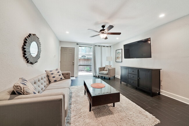 Building Photo - 4633 Wild Indigo St