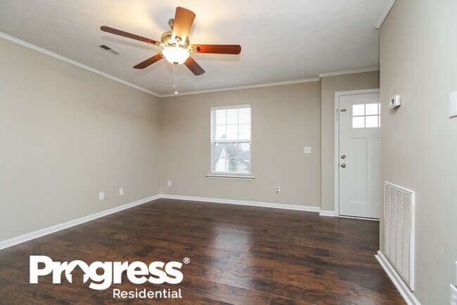 Foto del edificio - 1428 Tuffnell Dr