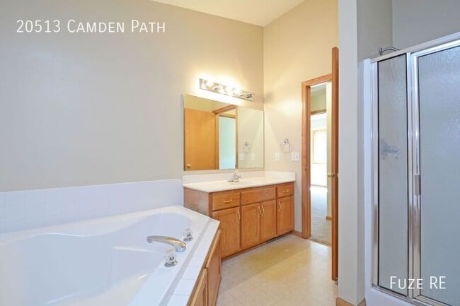 Building Photo - 20513 Camden Path