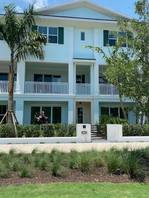 Foto del edificio - 12863 Alton Rd