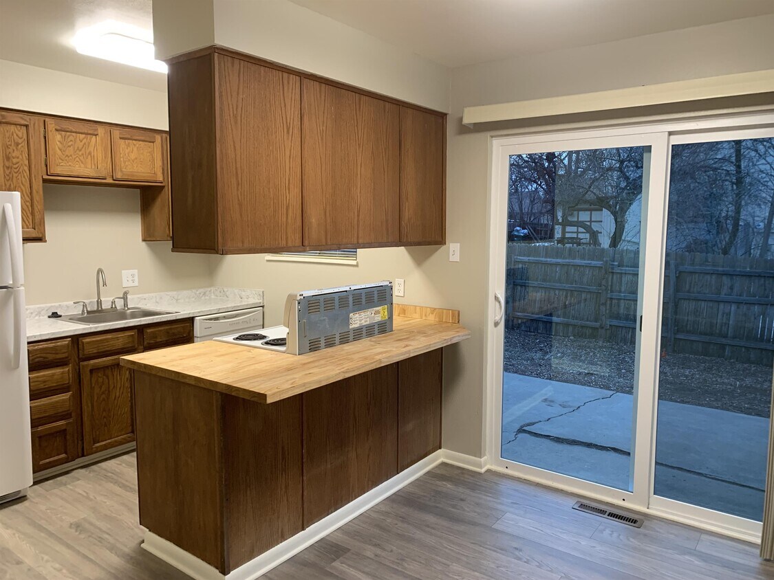 9071 Osceola St, Westminster, CO 80031 Townhome Rentals in