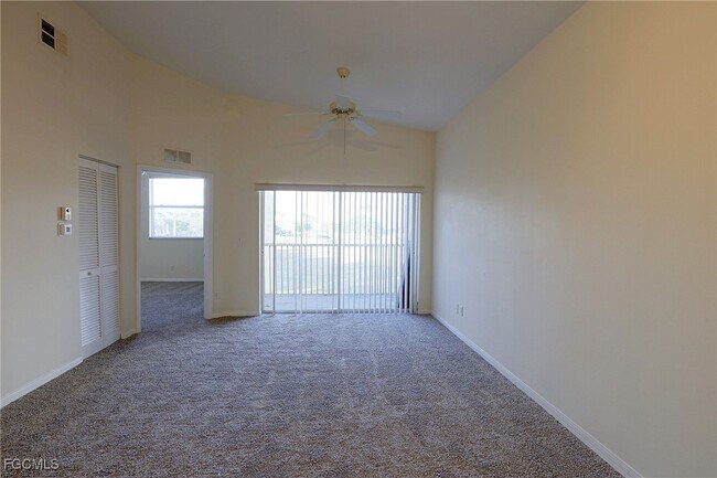 Foto del edificio - 4133 Bellasol Cir