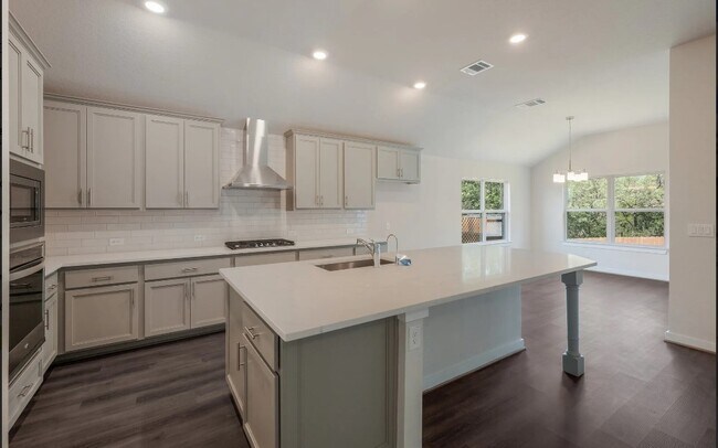 open plan kitchen - 417 Foxbrook Way