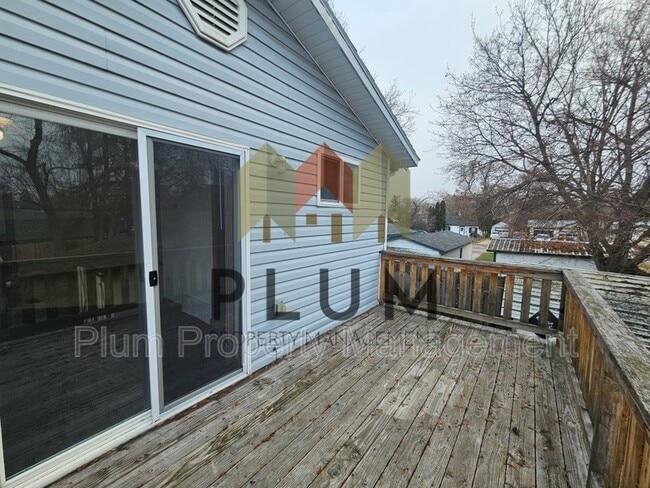 Foto del edificio - 929 S Johnson St