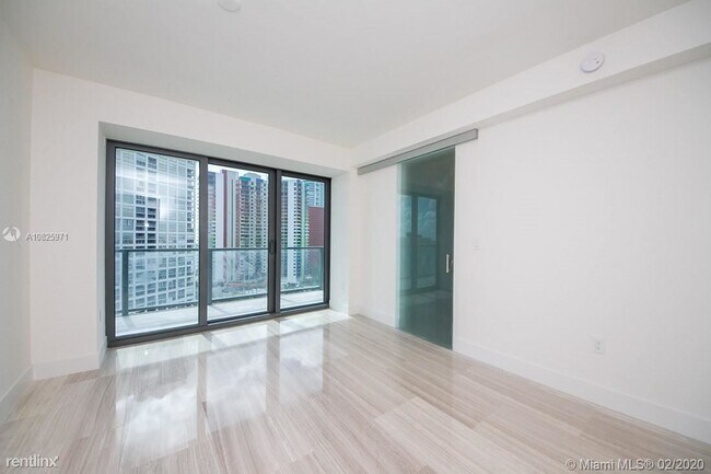 Building Photo - 2 br, 2.5 bath  - 1451 Brickell Ave Unit 1403