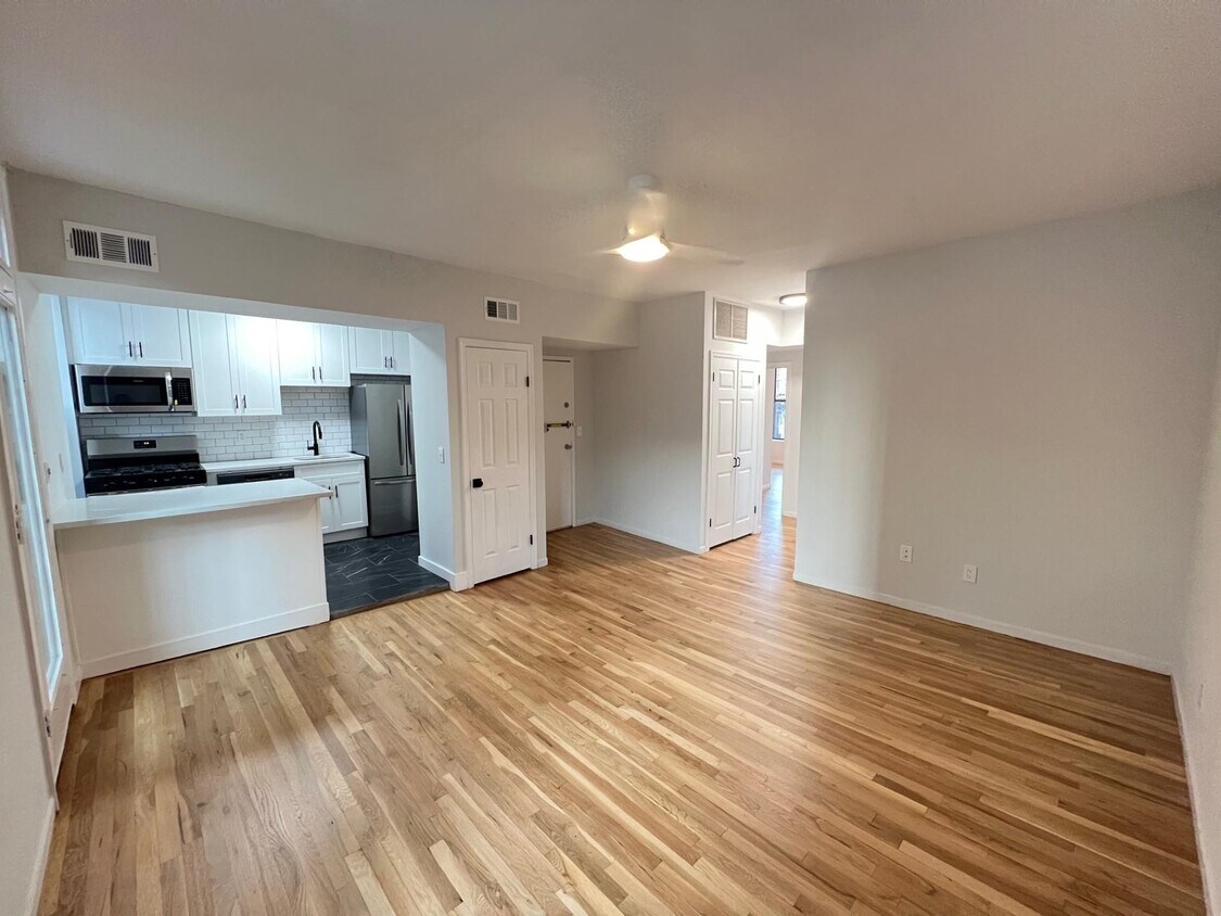 547 Jersey Ave Unit 1, Jersey City, NJ 07302 Condo for Rent in Jersey