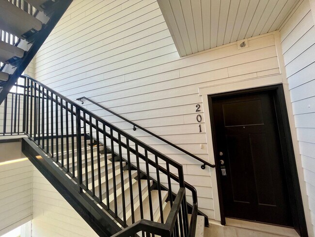 Foto del edificio - Lovely Condo Located In Saratoga Springs, UT