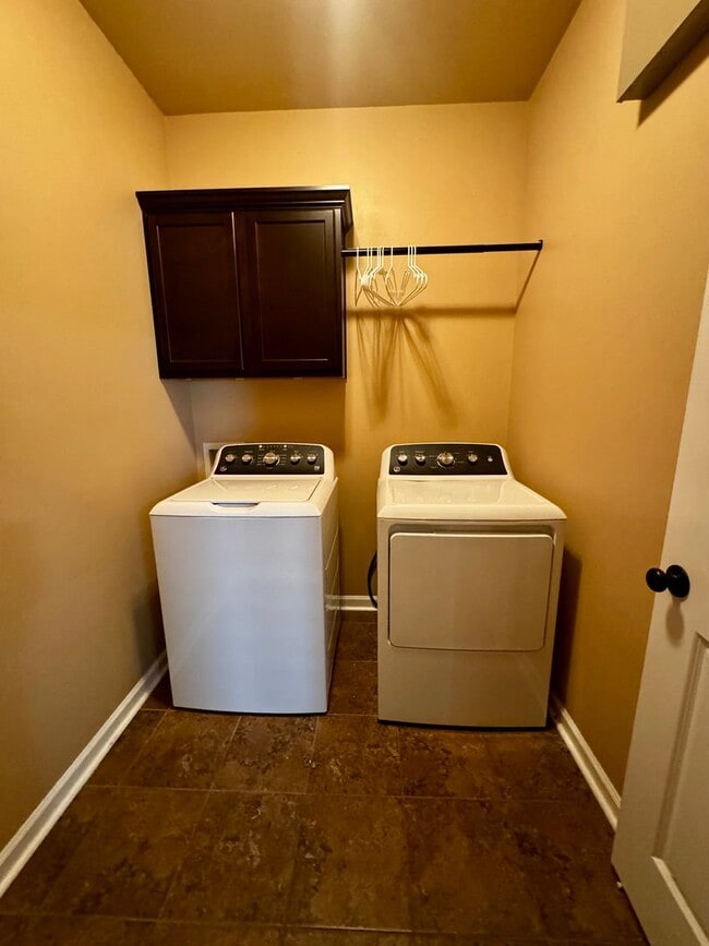 Foto del edificio - 3BD/2BA House for Lease in Magnolia Lakes - Close to LSU