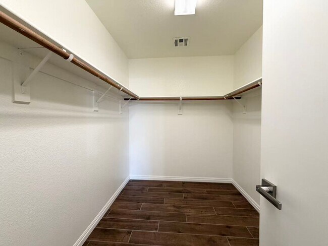 Building Photo - Nice House In Summerlin
