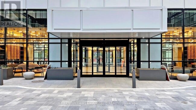 Photo du bâtiment - 251 Manitoba St