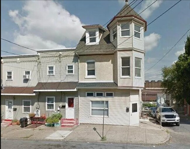 Foto del edificio - 1137 E 3rd St