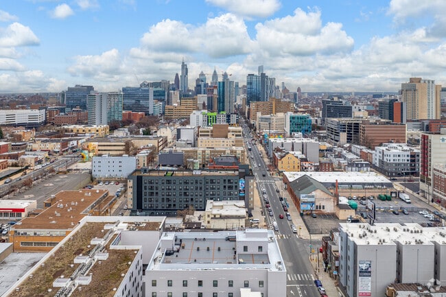 Aerial Photo - 4211 Suites