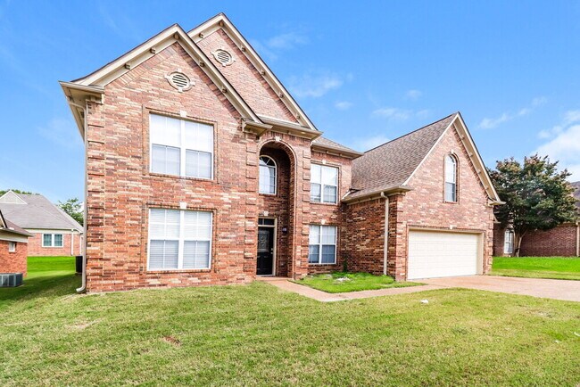 Foto del edificio - 4572 Tulip Bend Dr