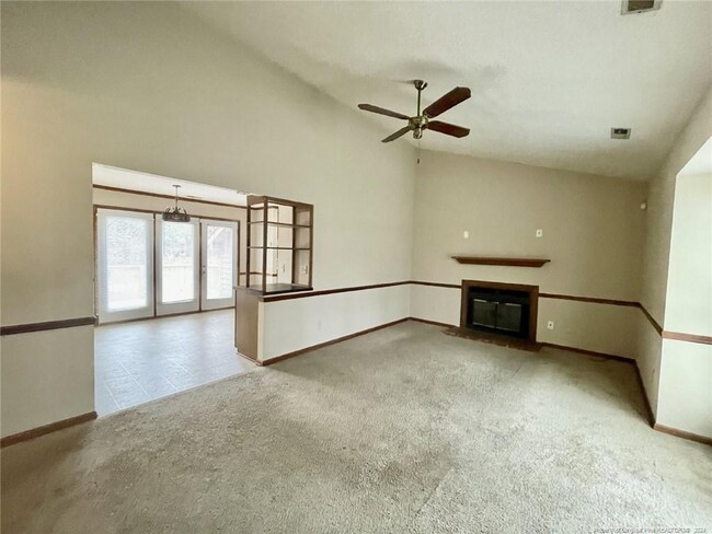 Building Photo - 150 Homeplace Ct