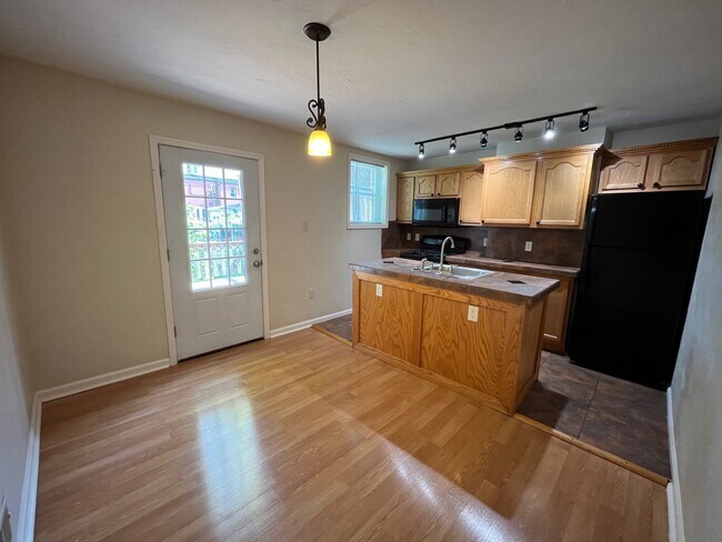 Foto del edificio - 5117 Cypress St