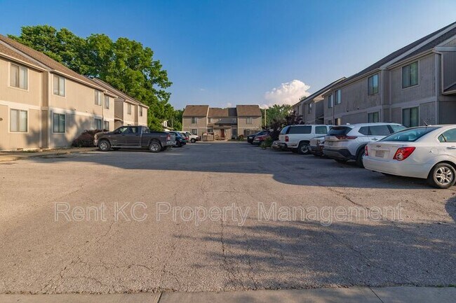 Foto del edificio - 211 W Main St