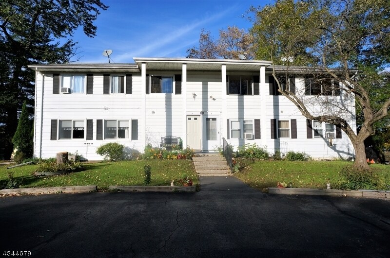 Primary Photo - 113 N Shore Point