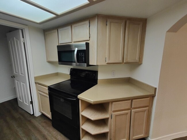 Photo - Biltmore / Arcadia Lite - 32nd St & Camelback Apartment