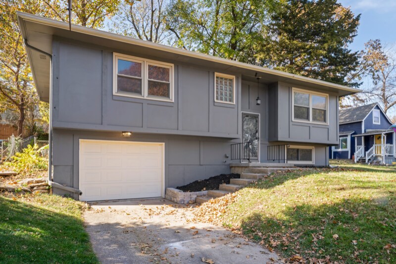 727 Acorn St, Eudora, KS 66025 House Rental in Eudora, KS
