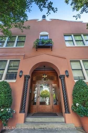 Primary Photo - 2030 NW Marshall St