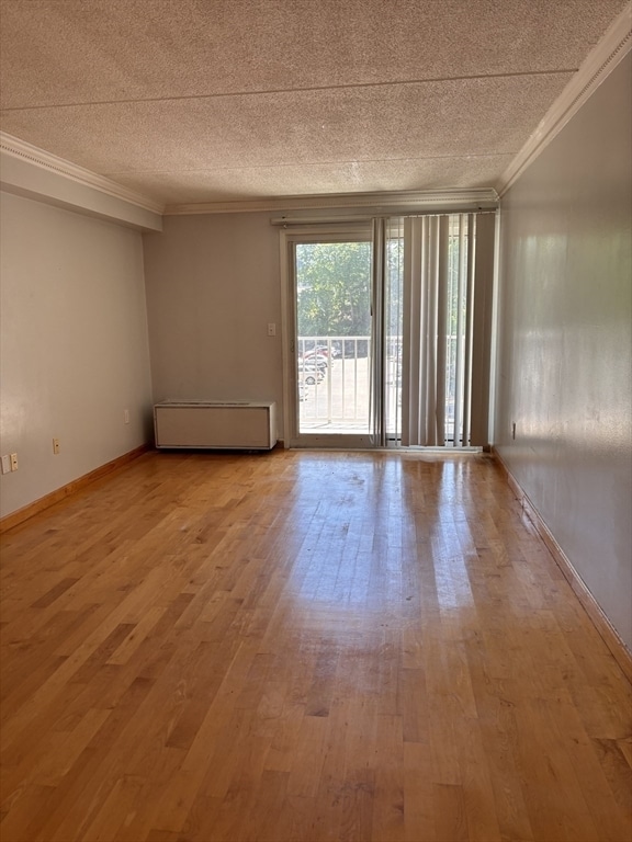 Building Photo - 200 Cove Way