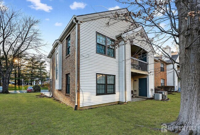 Foto del edificio - 2406 Bayhead Dr