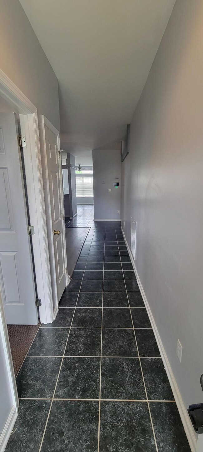 Foto del edificio - 2540 Spring Valley Loop