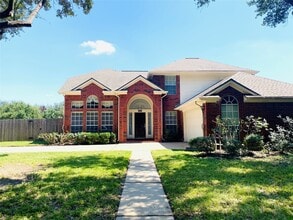 Building Photo - 1703 Berkoff Dr