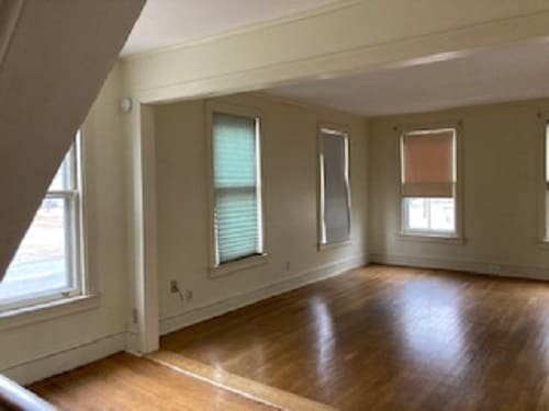 Living Area - 111 State St