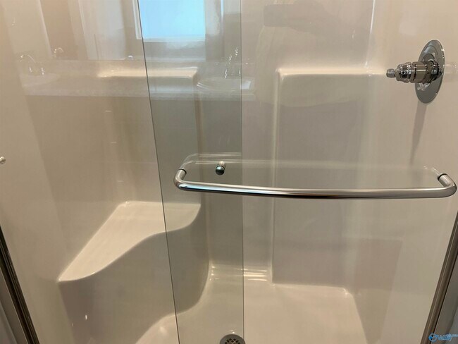 Foto del edificio - 4218 Textile Ln