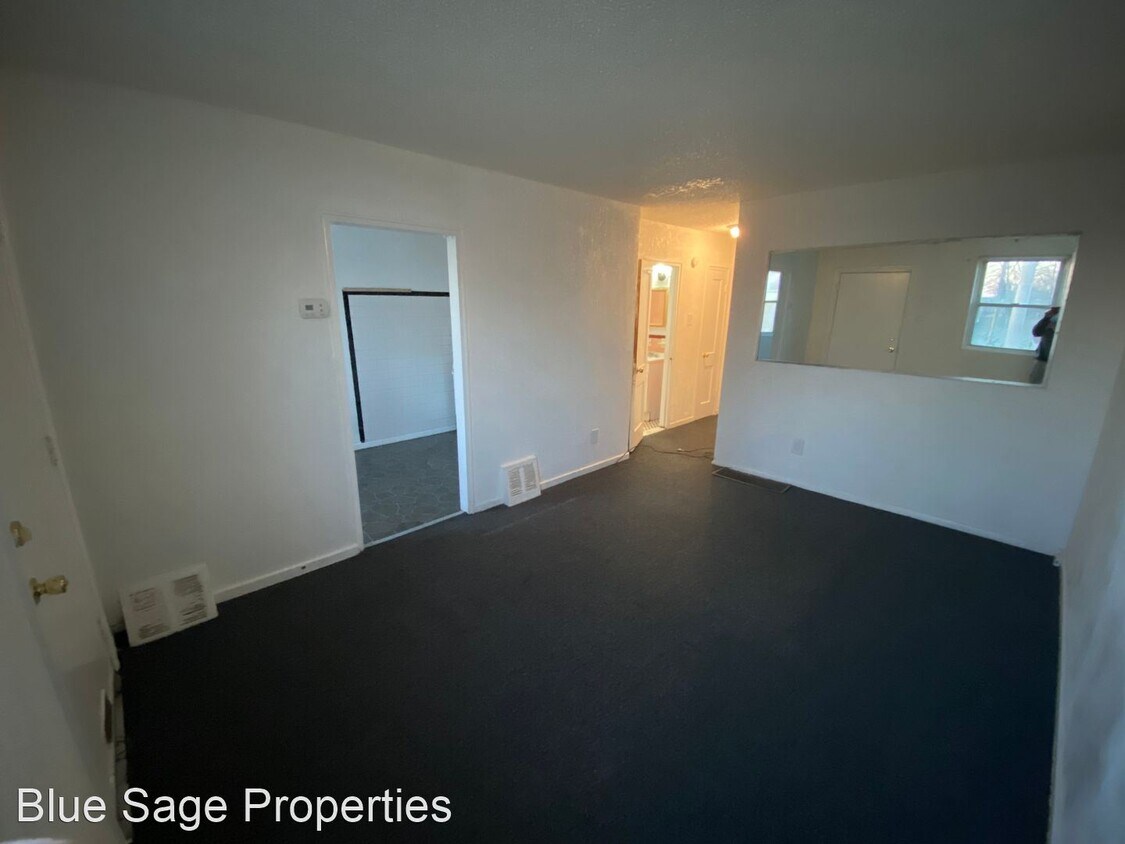 Primary Photo - 2 br, 1 bath House - 1037 Laurel Rd