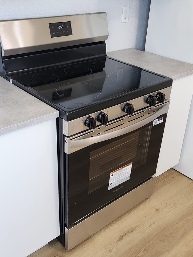 Building Photo - 3213 Joann Way