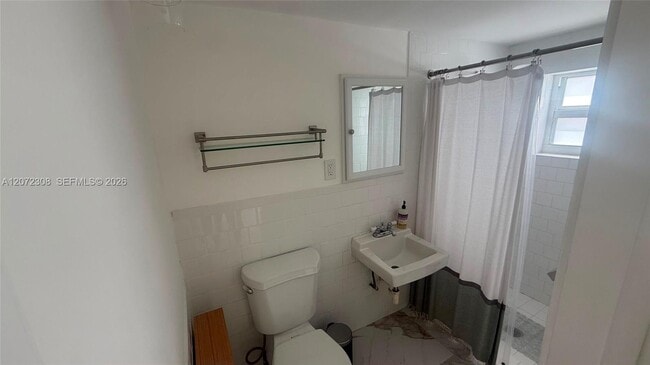 Building Photo - 52 NE 51st St