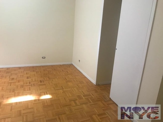 Foto del edificio - 510 E 78th St