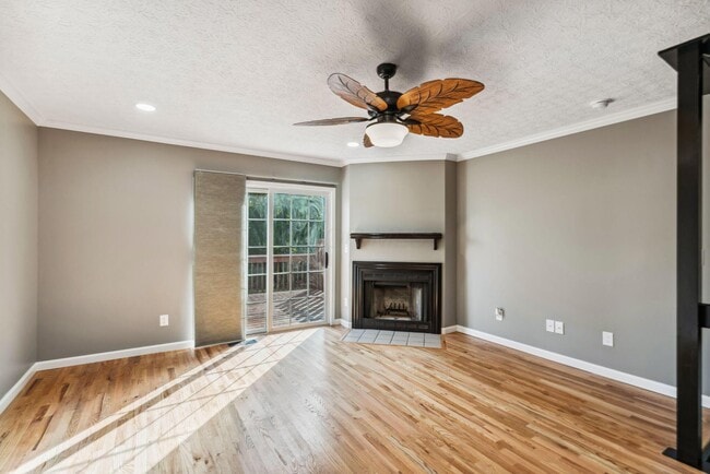 Foto del edificio - 1794 Bennigan Dr