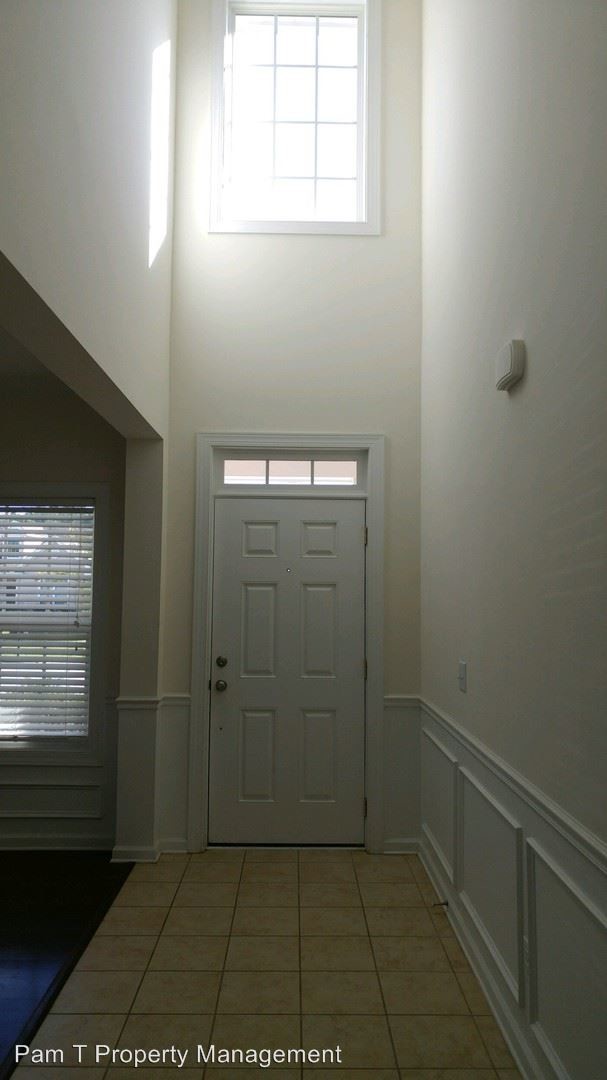 Building Photo - 9 Crossgate Ct
