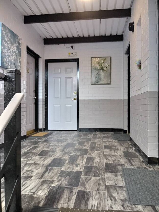 Foto del edificio - 5106 F St SE