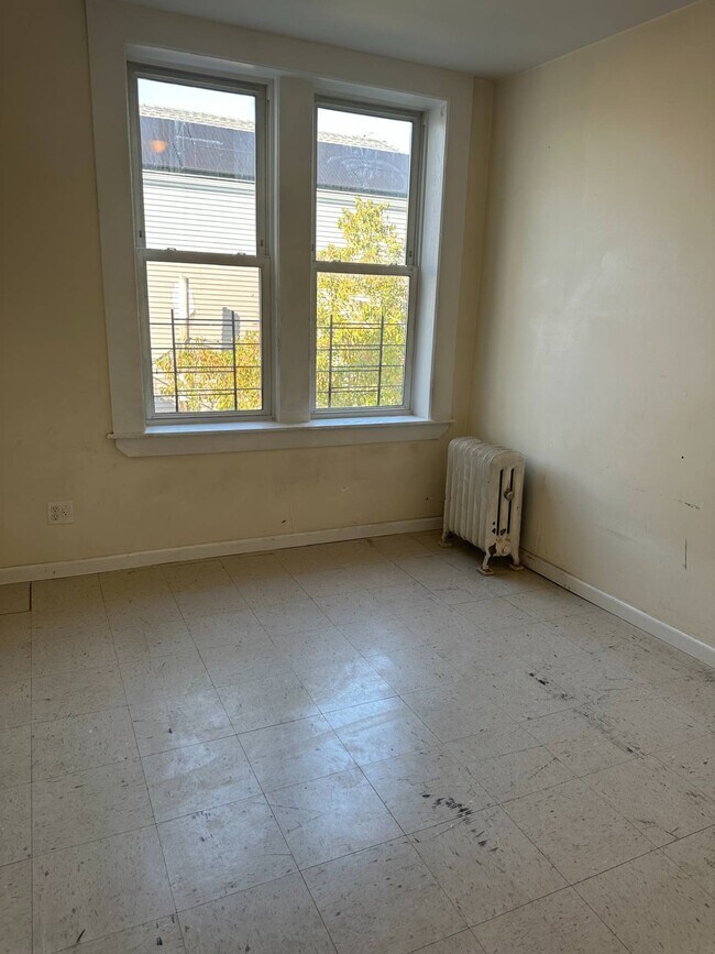 Building Photo - 3303 Avenue N