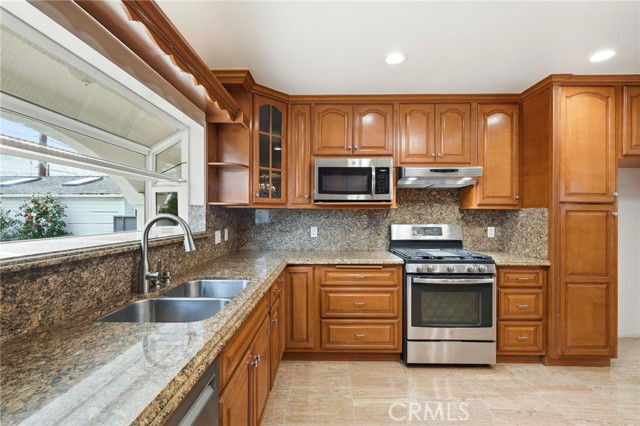 Foto del edificio - 216 N Catalina St