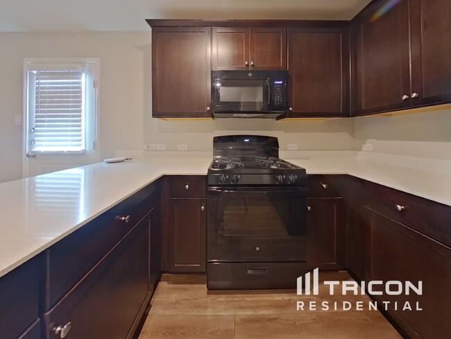 Building Photo - 1617 Daunton Dr