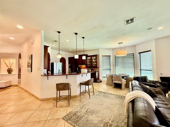 Building Photo - 15214 Lariat Trail