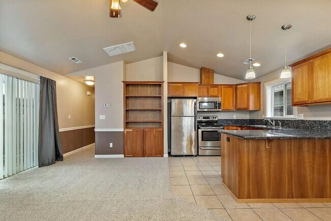 Foto del edificio - Cute Cottage Style 2 Bedroom House