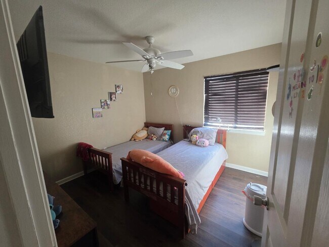 Foto del edificio - 5761 Caribbean Cir