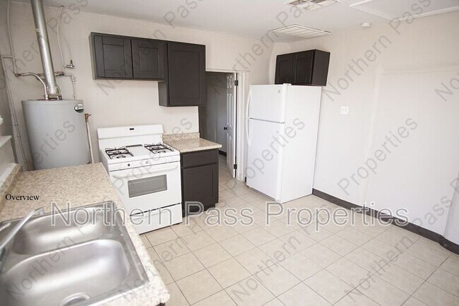 Foto del edificio - 411 Dodge Rd